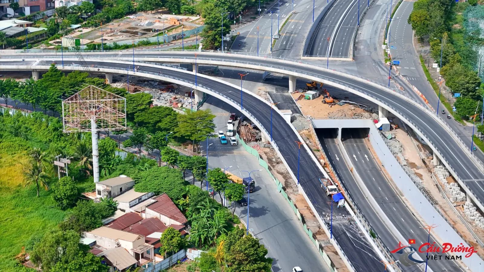 Cầu vượt N4 nút giao An Phú trước giờ thông xe: Lời giải cho bài toán kẹt xe Cát Lái